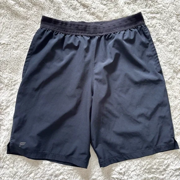 Fabletics 9” Fundamental Shorts - Picture 2 of 10